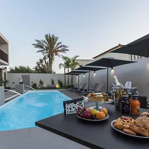 Giafra Luxury Pensión