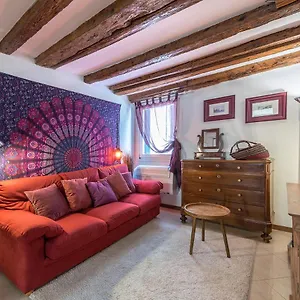  Apartment Piccolo - Cozy In The Heart Of Authentic Italy