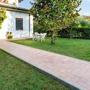  Apartment Il Trammino Italy